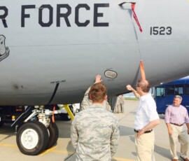 September 3, 2015 – Senator Hutchinson takes a tour of the Pennsylvania Air National Guard’s 171st Air Refueling Wing. 09/03/15