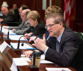 March 31, 2015 – Senator Hutchinson discussed agricultural and farming issues with people from all areas of the agricultural industry during the Pennsylvania Farm Bureau’s legislative day. 03/31/15